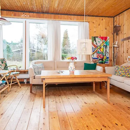 Cosy Near Begtrup Vig * Knebel
